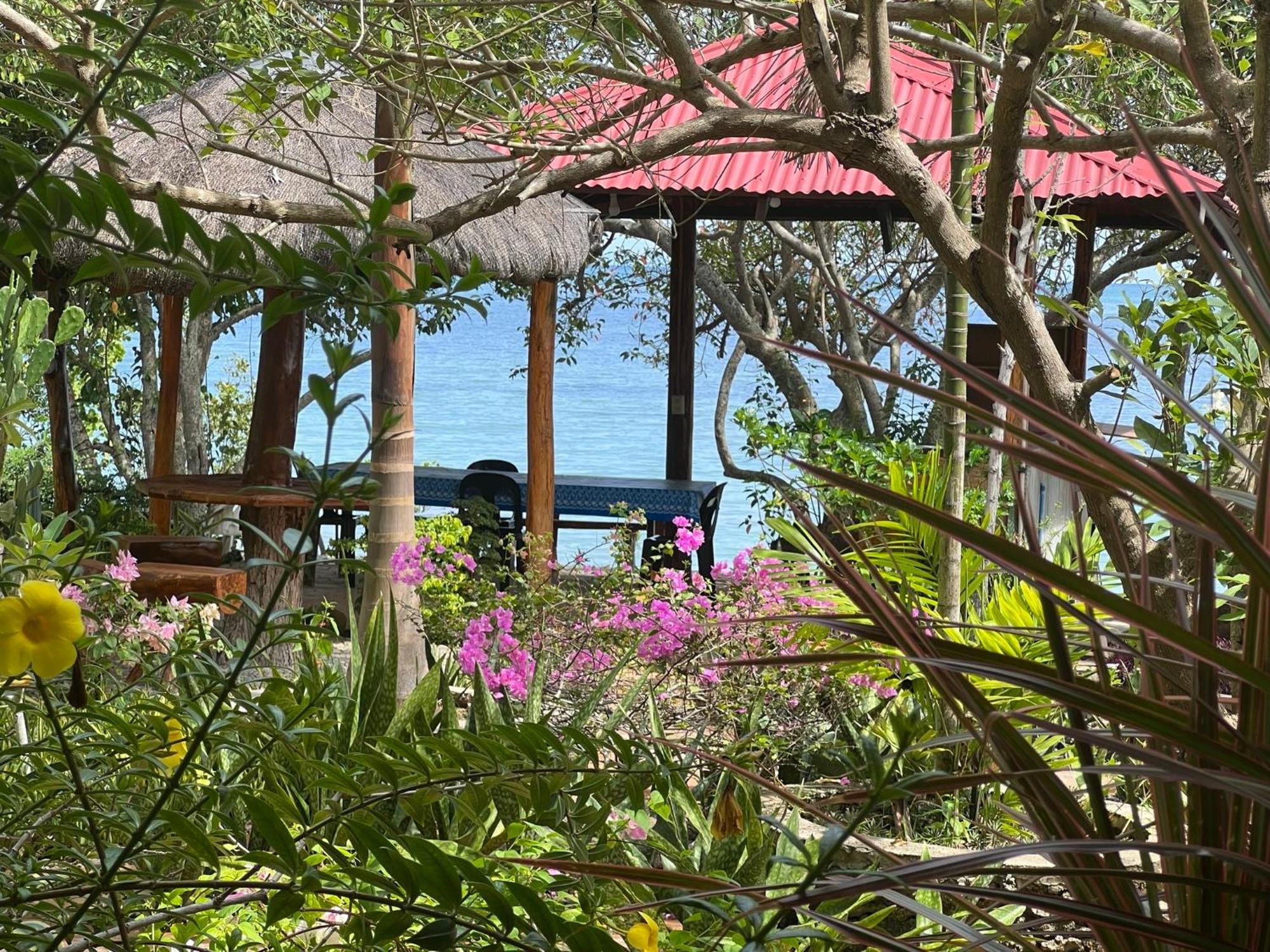 Adayo Cove Resort Siquijor Bagian luar foto