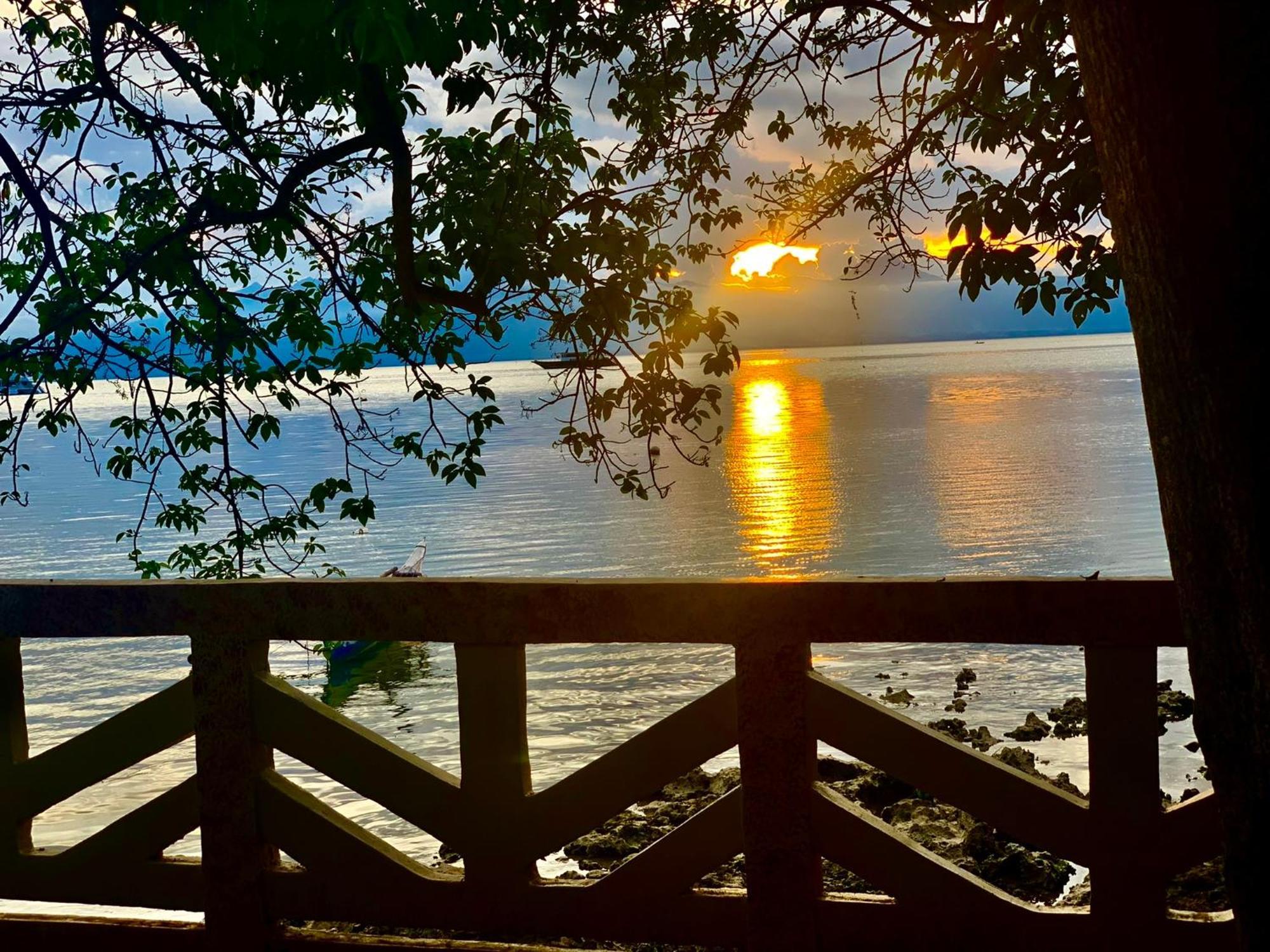 Adayo Cove Resort Siquijor Bagian luar foto