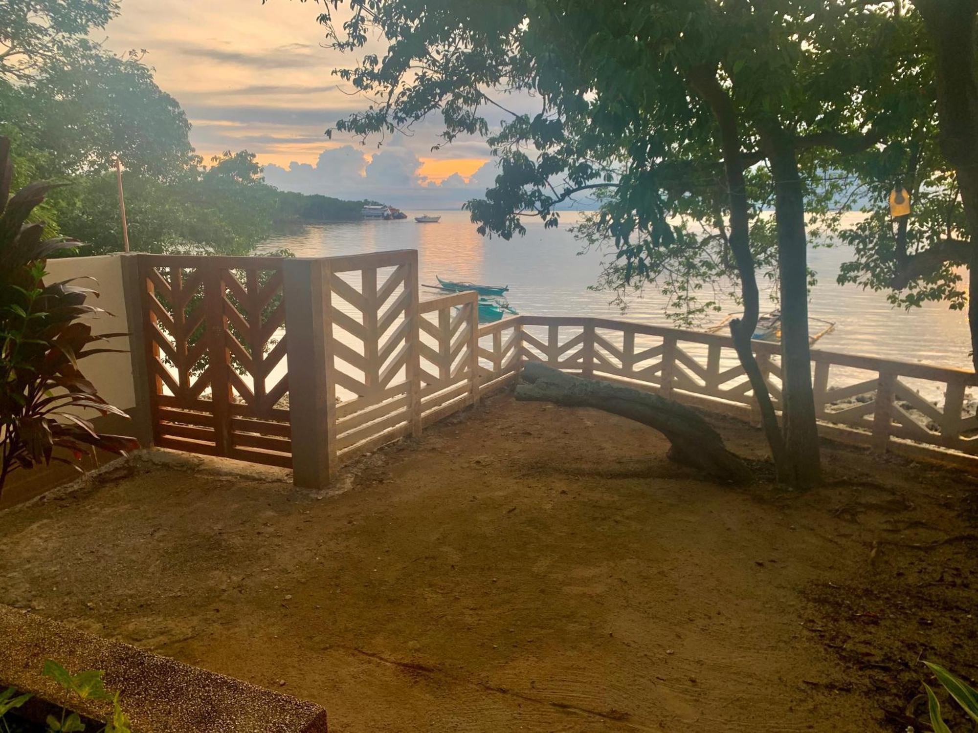 Adayo Cove Resort Siquijor Bagian luar foto